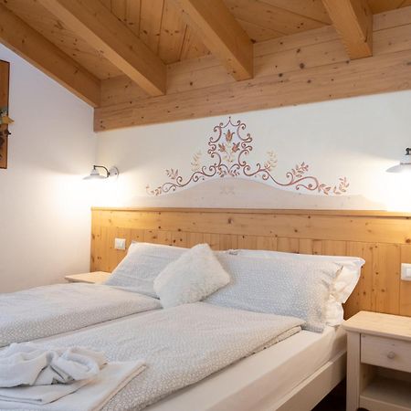 Villa La Dama Del Lago Molveno Ngoại thất bức ảnh