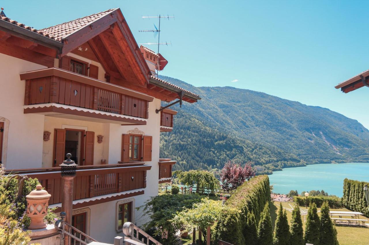 Villa La Dama Del Lago Molveno Ngoại thất bức ảnh