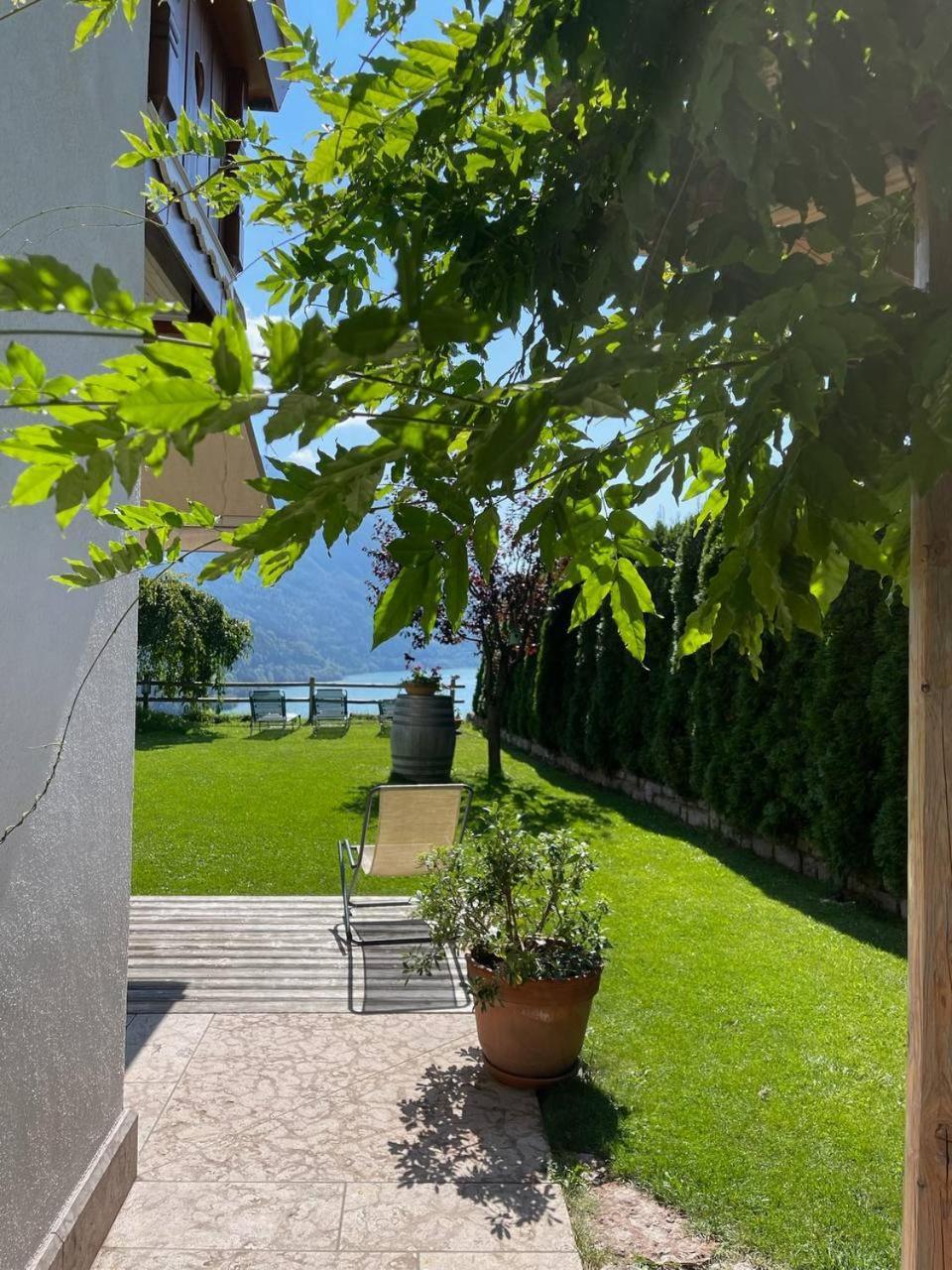 Villa La Dama Del Lago Molveno Ngoại thất bức ảnh