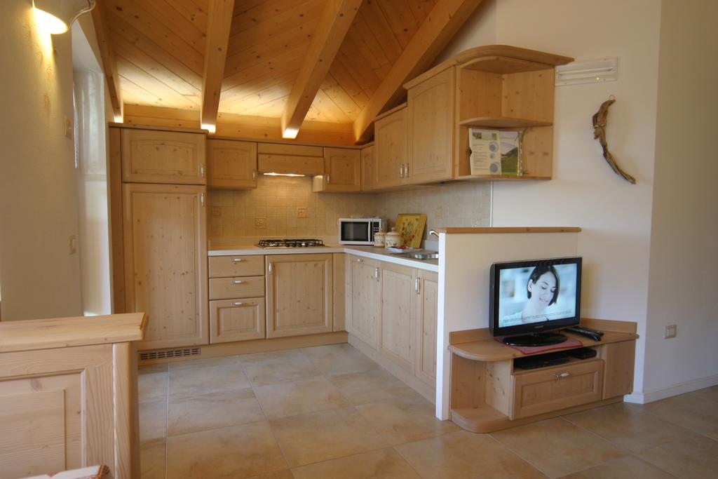 Villa La Dama Del Lago Molveno Ngoại thất bức ảnh